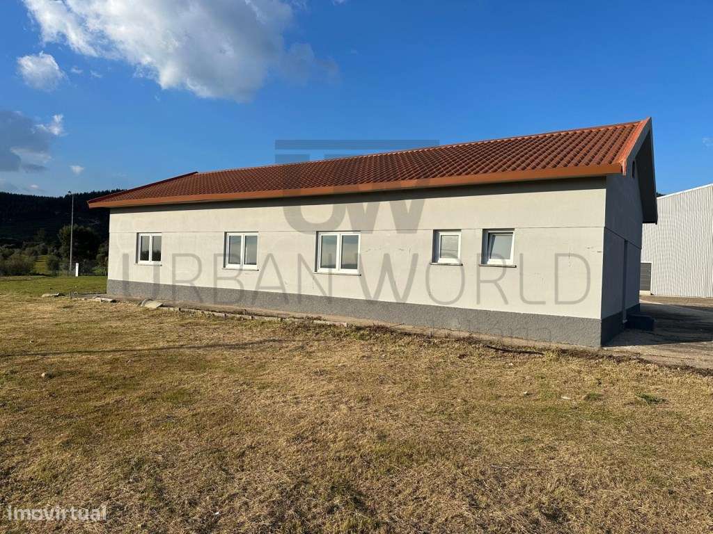 Armazém Industrial - como novo , Abrantes, Santarém 1.867 m² mais L...-24
