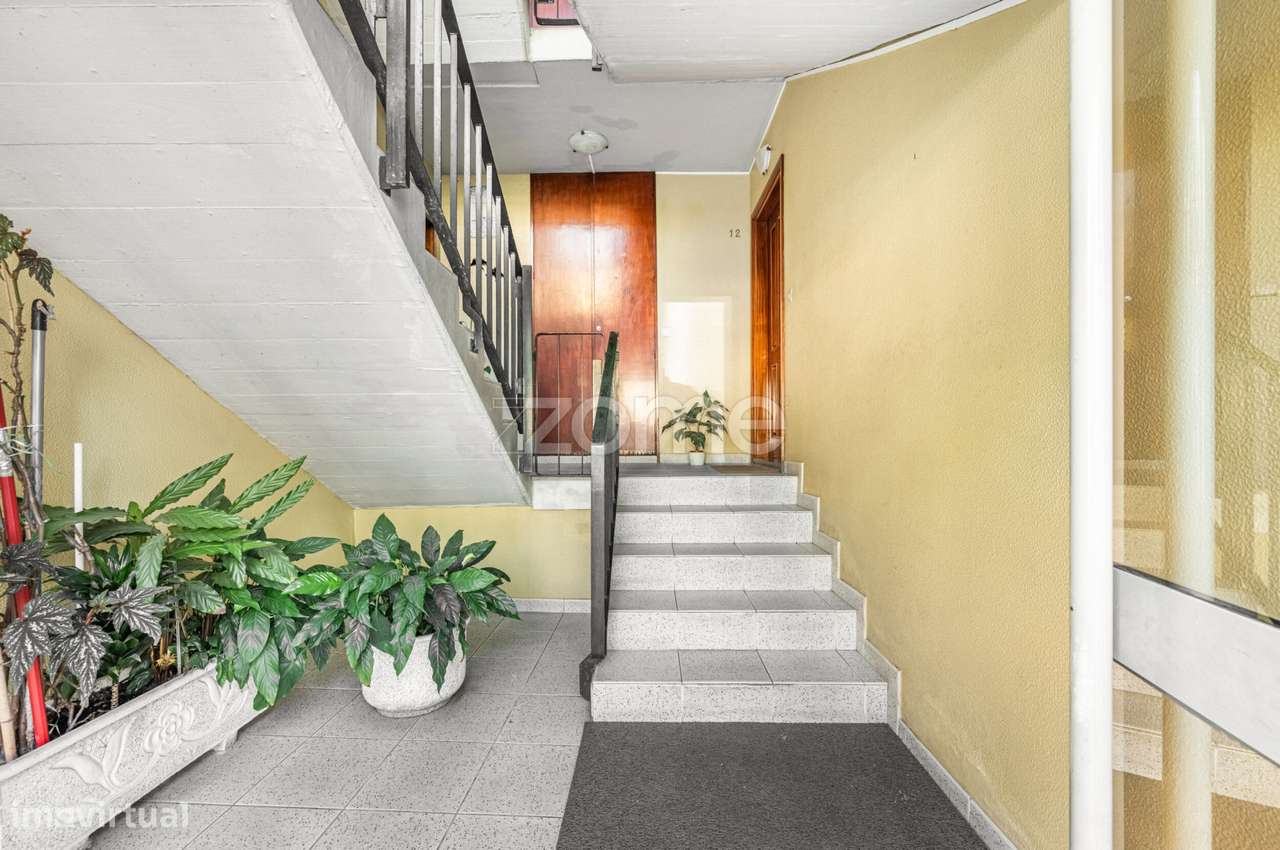 Apartamento T3 Prelada perto do metro-18