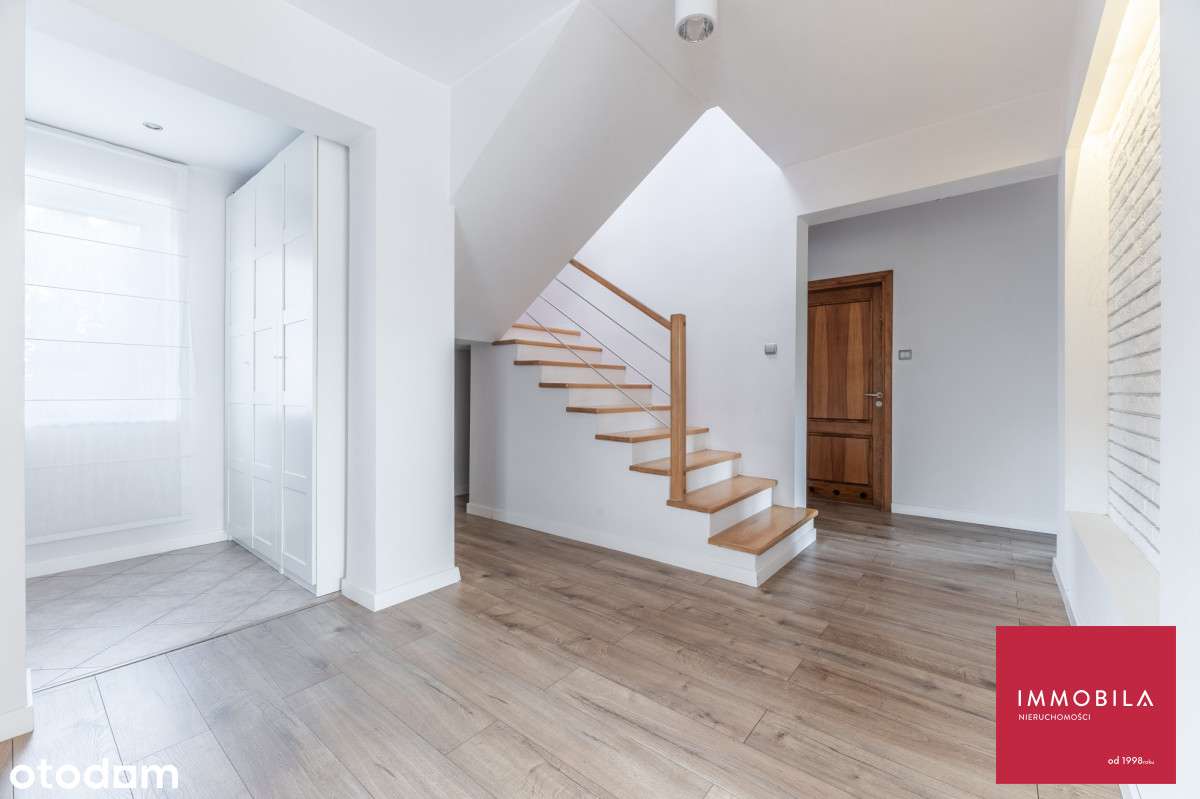 Dom pełen światła | Kameralny i wygodny-10