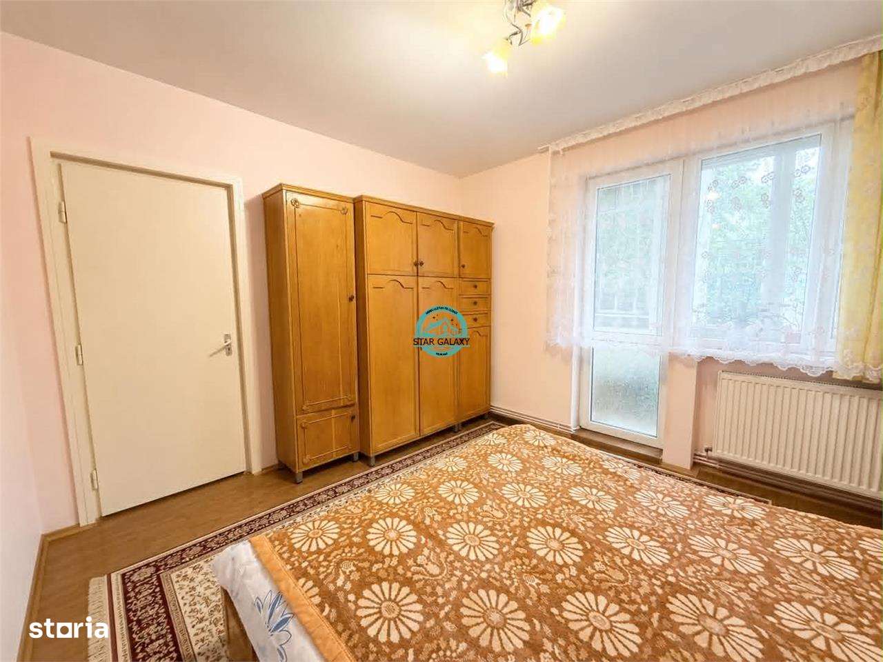Vand apartament cu 2 camere, Etaj 1, 7 Noiembrie la 8 minute de UMF-5
