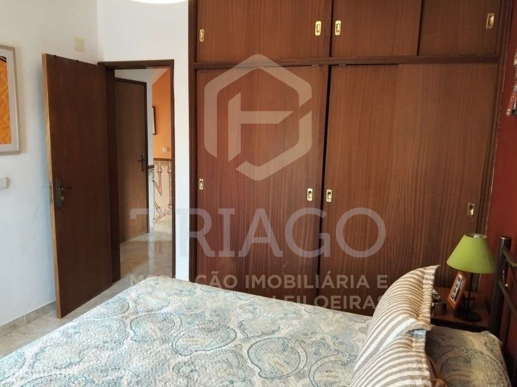 Moradia T4 com Garagem-20