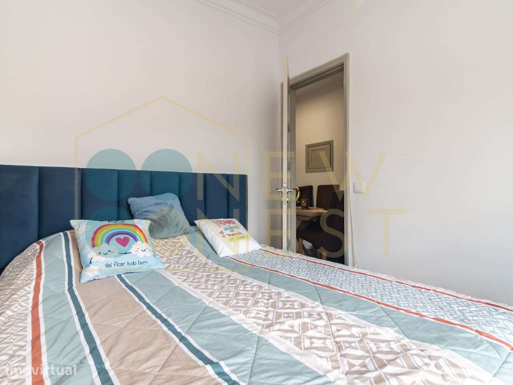 Apartamento T2+1 com excelente luz natural, varanda e logradouro co...-15