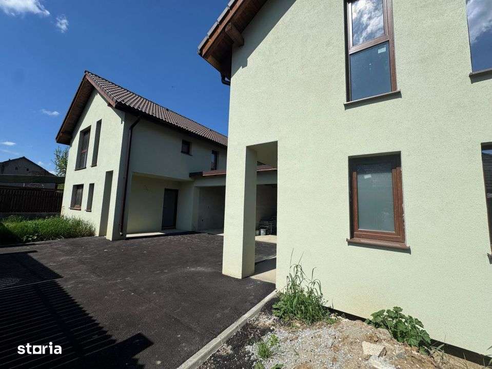 Duplex cu CF, Garaj, teren de 384 mp, Gilau - Imagine principală: 4/19