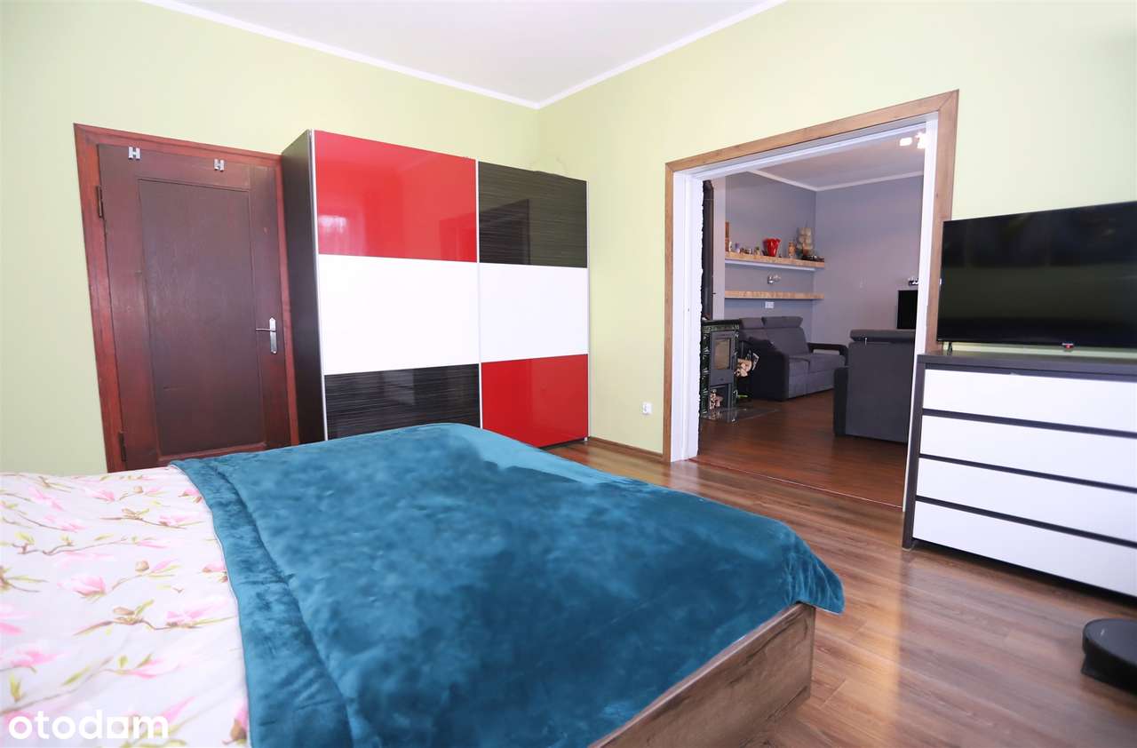 Przestronne trzypokojowe mieszkanie w dogodnej lokalizacji-3