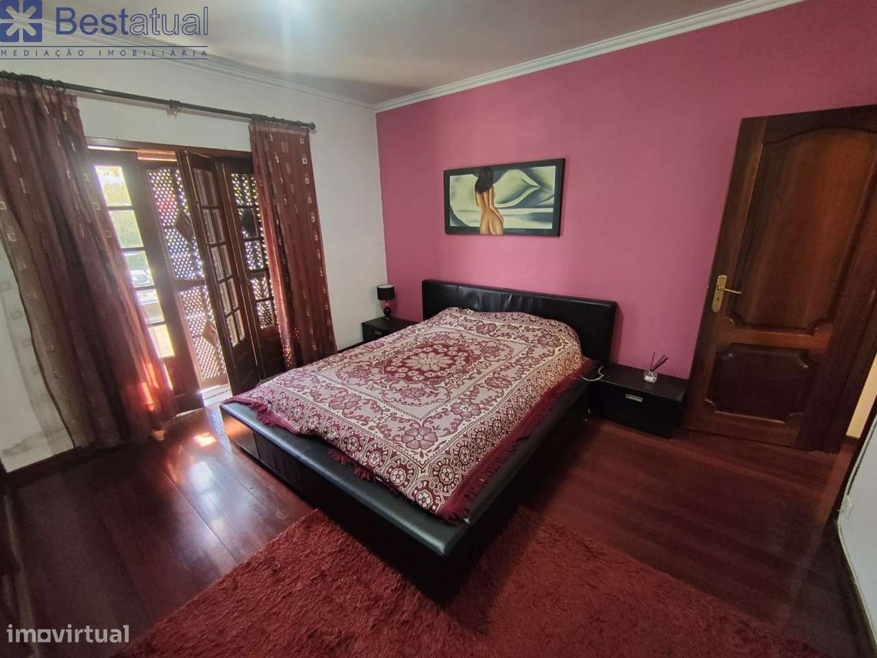 Moradia T4  C/Sótão + 1 Habitação T 3 - J/MC Donalds-28