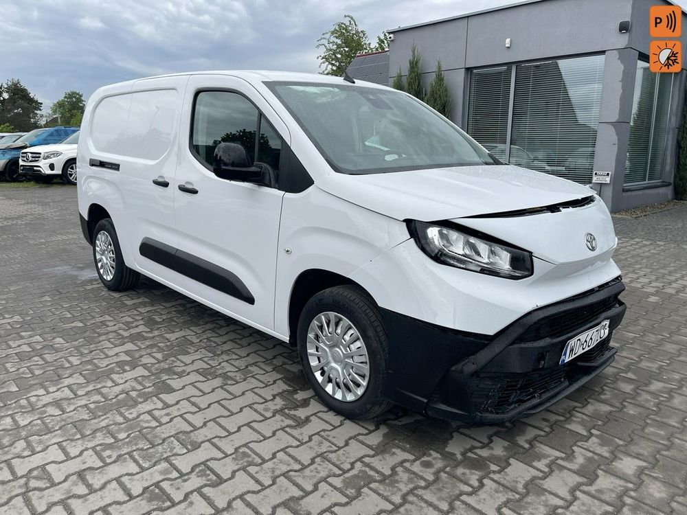 Toyota Proace City 2024