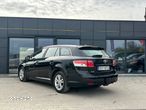 Toyota Avensis 1.8 VVT-i Combi Executive - 12