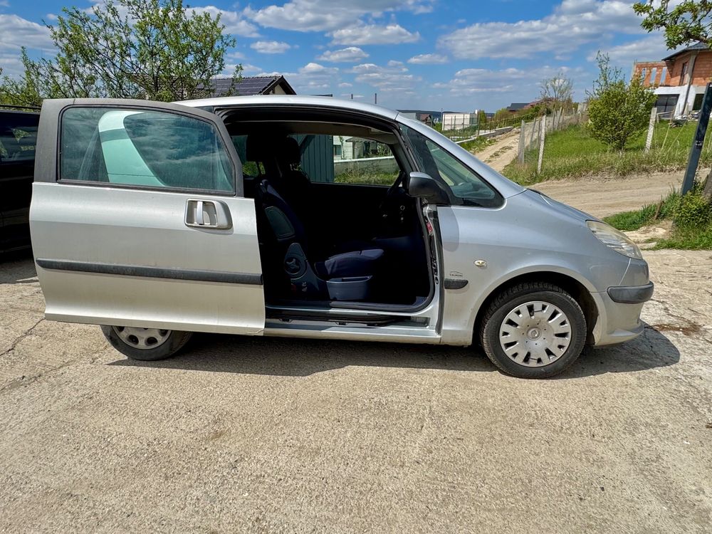 Peugeot 1007 2007