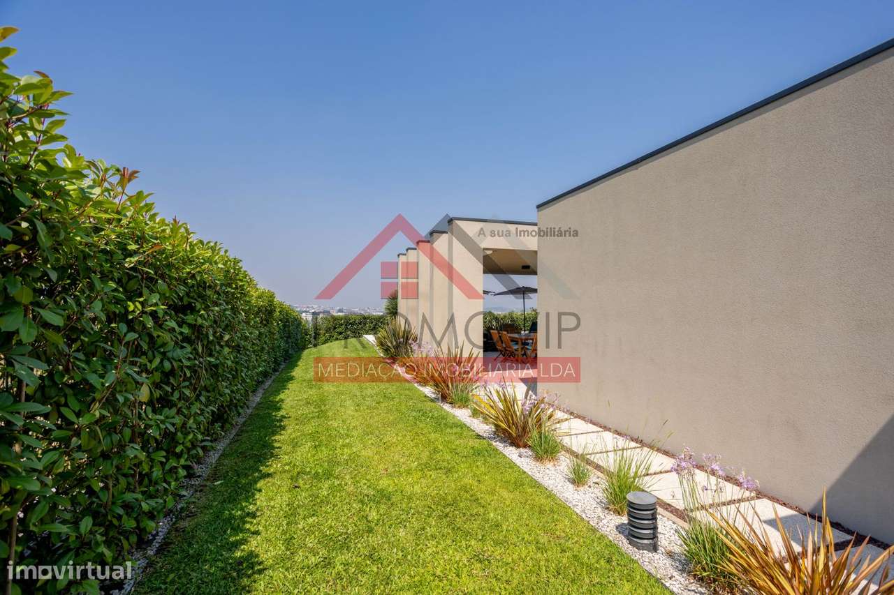 Moradia Térrea T3+1 S. Miguel do Couto Santo Tirso-10