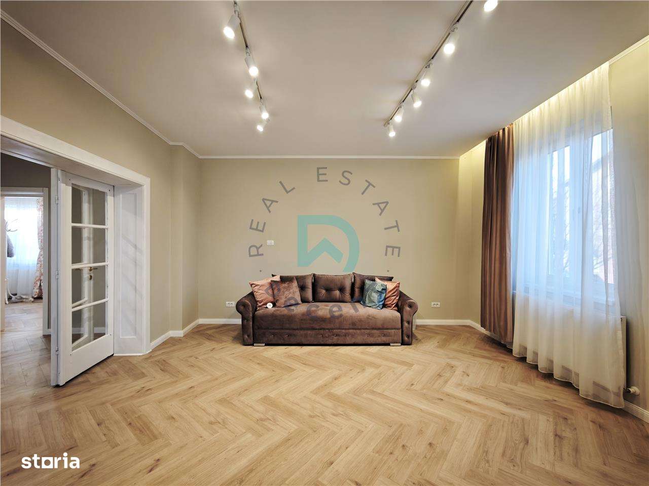 Casa de vanzare  Grivitei, Brasov - Imagine principală: 3/20