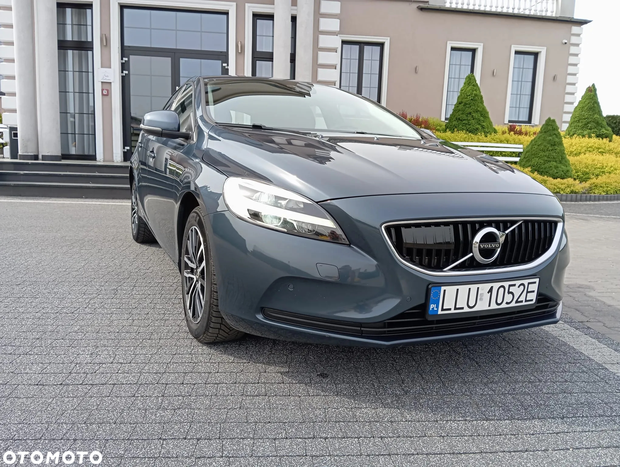 Volvo V40 CC D2 Drive-E Momentum - 2