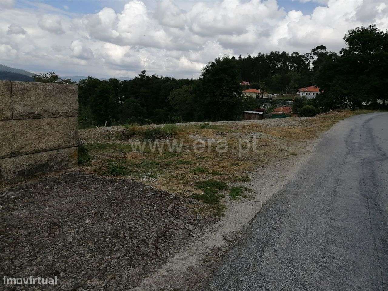 Terreno de construção com 1.500 m2 em Cepães - Grande imagem: 5/12