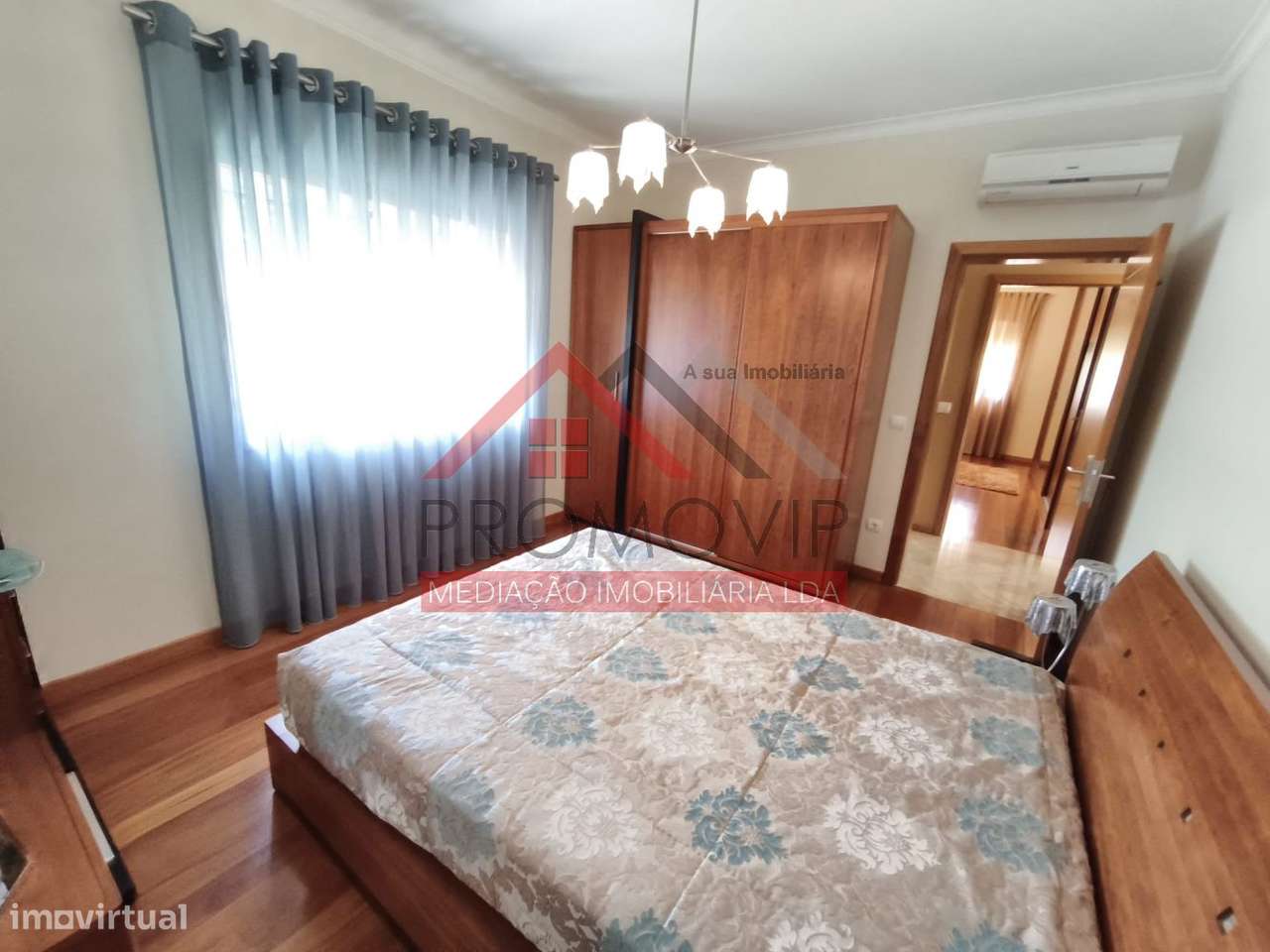 Moradia Bi-Familiar T3+T2 São Tiago Carreira STS-35