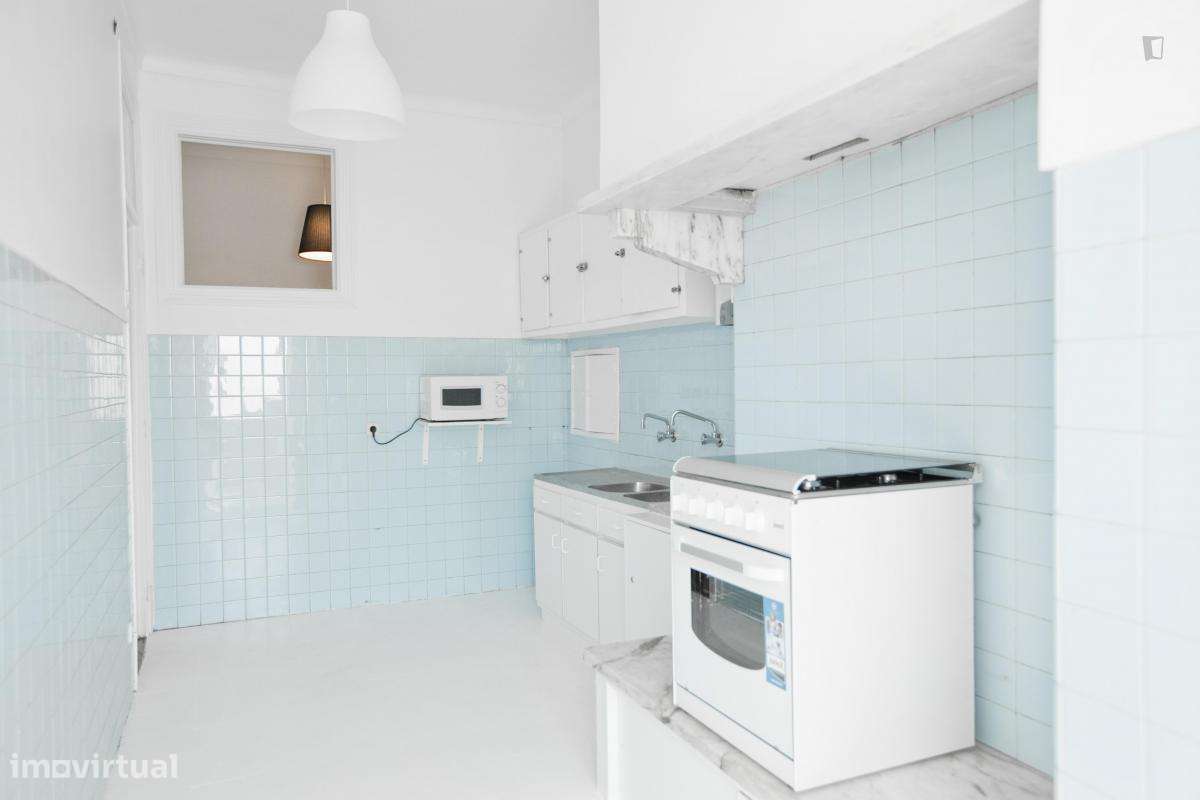 Quarto - localizado em Arroios Lisbon - Grande imagem: 5/16