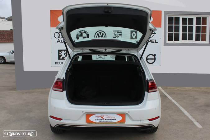 VW e-Golf AC/DC - 15