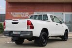 Toyota Hilux 2.4 D-4D 2WD CD CM - 13