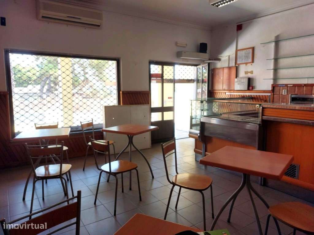 Loja para Venda na Charneca da Caparica, Almada - Grande imagem: 5/18