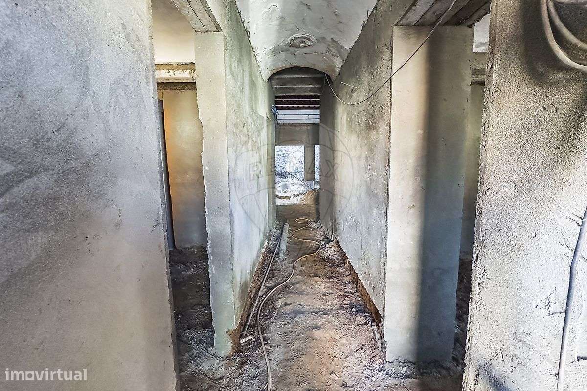 Moradia T2 para venda - Grande imagem: 3/17