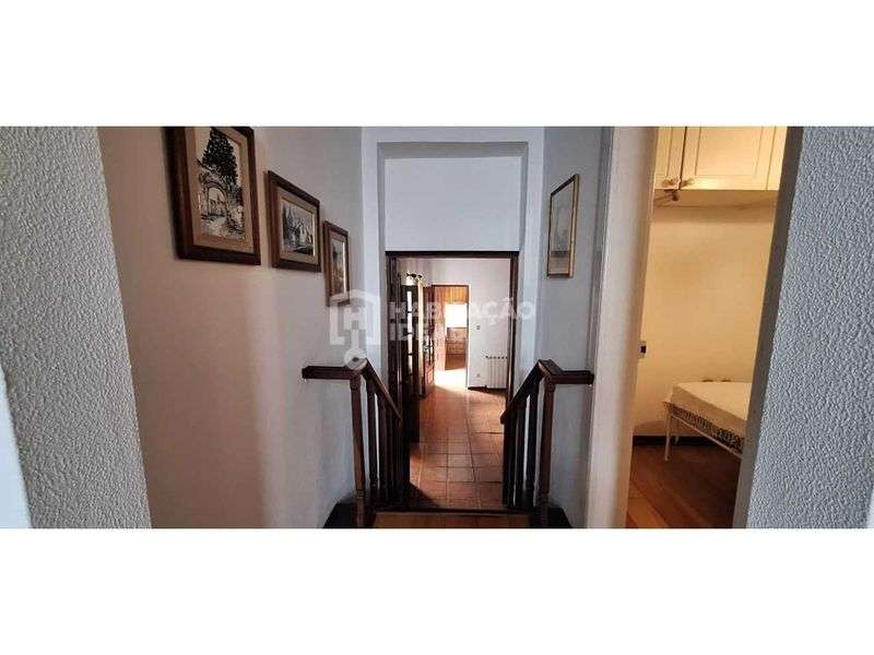 Moradia T4 a poucos kms do centro de Vagos - Grande imagem: 5/6