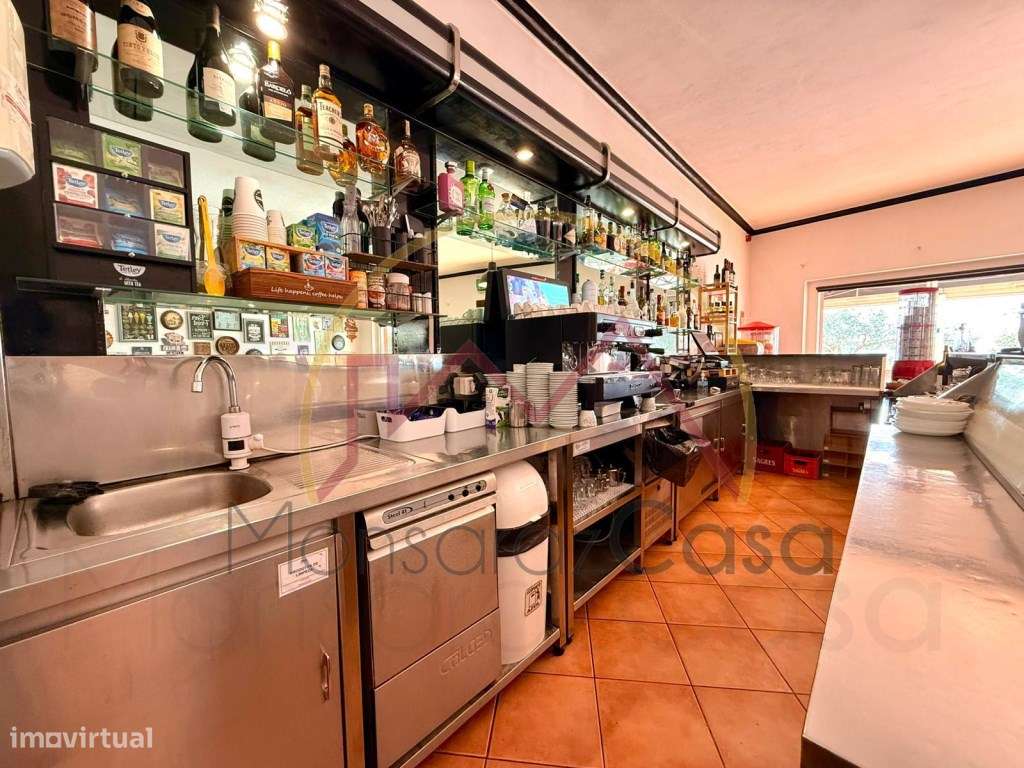 Oportunidade de Negócio - Restaurante / Loja no Coração de São Pedr...-9