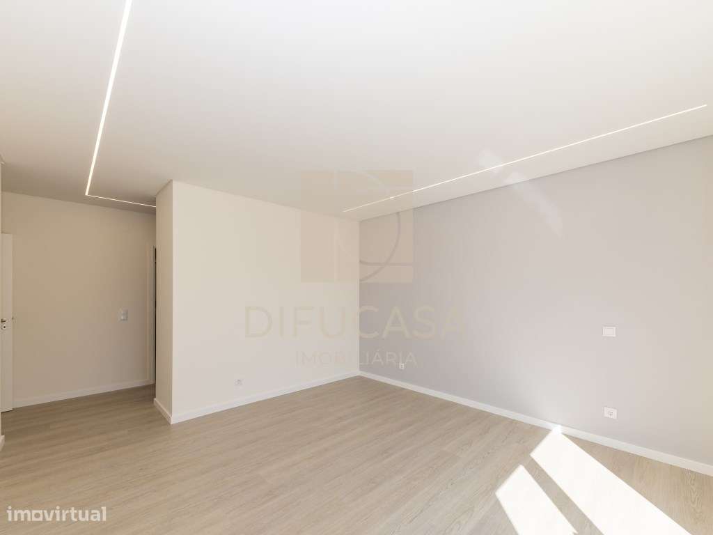 Moradia T4 localizada em Aldeia de Irmãos (Azeitão)-22