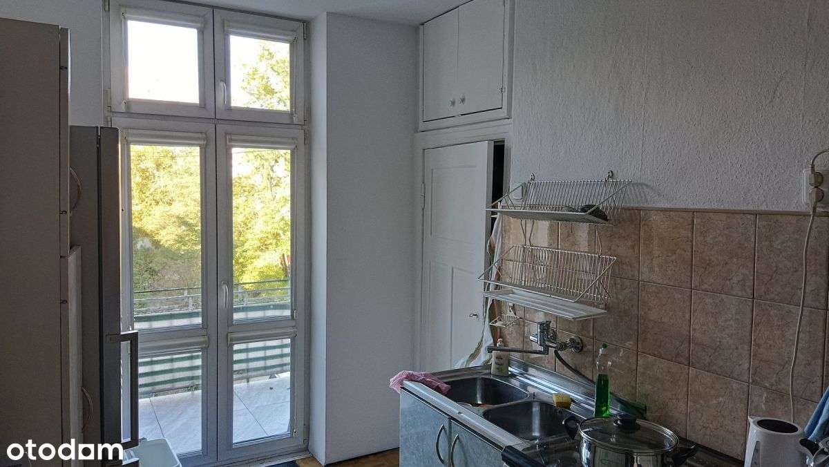 Duże mieszkanie w ładnej kamienicy na Wildzie-6