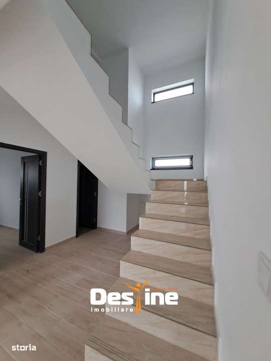 CIURBESTI- CASA INDIVIDUALA 121 MP + TEREN 500 MP, 175.000 euro - Imagine principală: 5/15