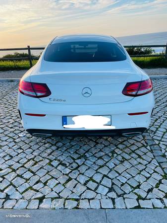 Mercedes-Benz C 220 d AMG Line - 2