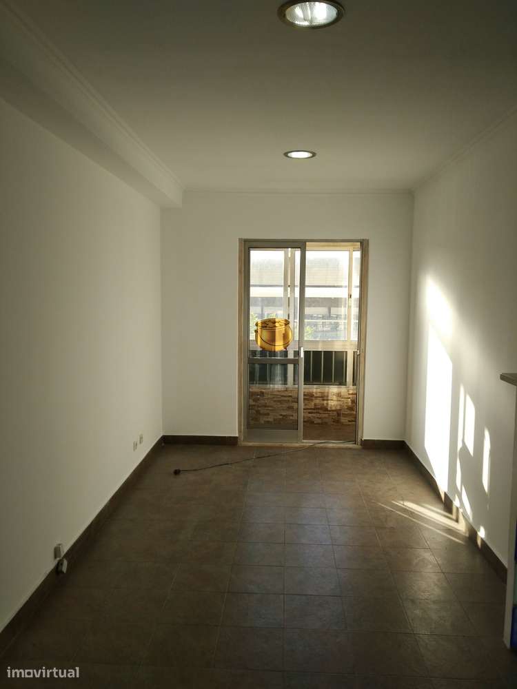 Escritório para arrendar em Largo da Estação, Agualva-Cacém, Sintra - Grande imagem: 5/14