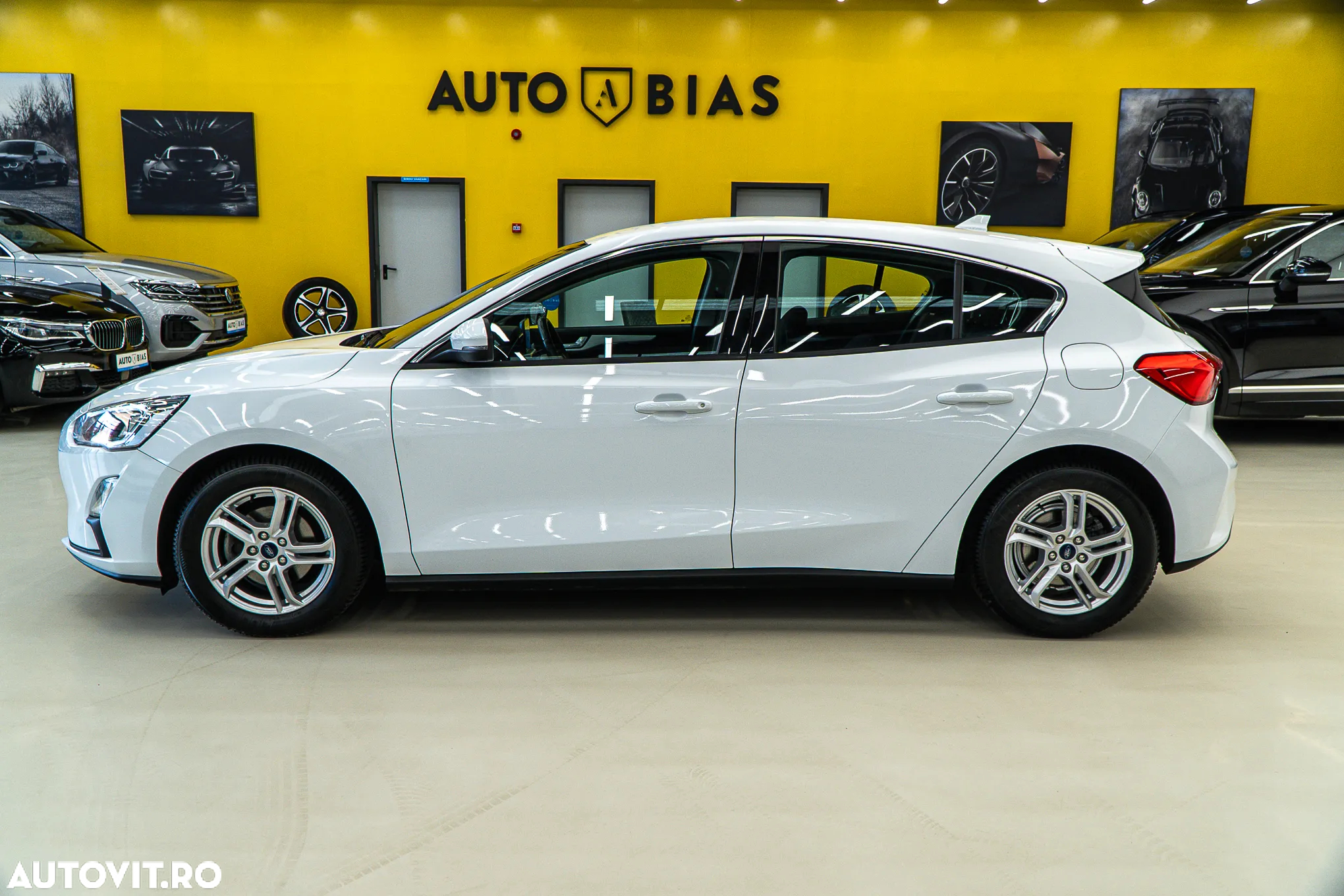 Ford Focus 1.0 EcoBoost Connected - 17