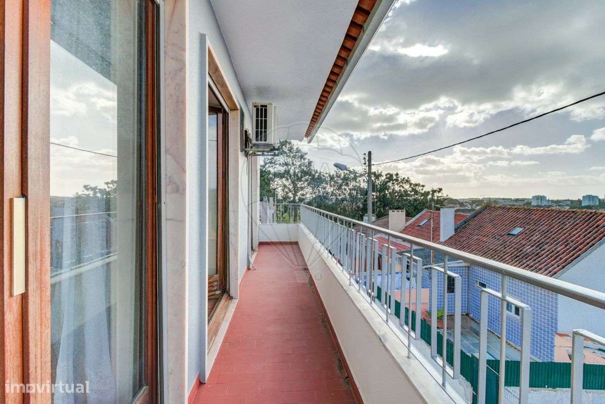 Moradia T6 para venda - Grande imagem: 3/39