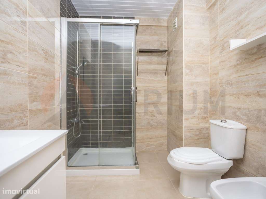 EXCLUSIVO | T2 COM 82m², ELEVADOR E LAREIRA NO VALE DO COBRO - SETÚ...-16