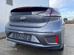 Hyundai IONIQ - 7