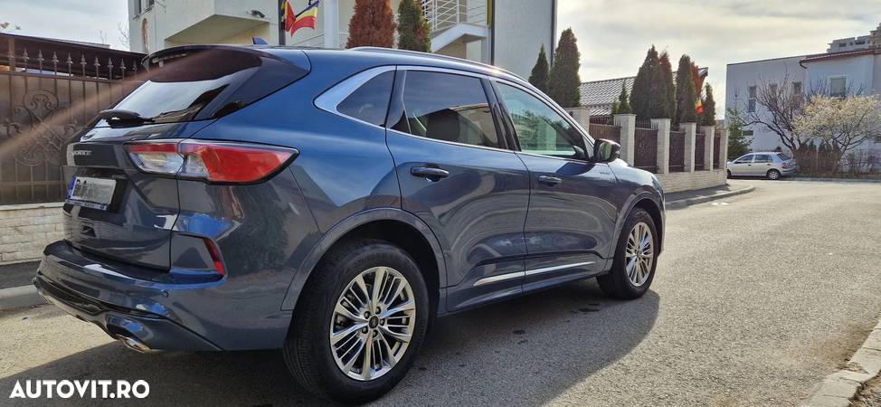 Ford Kuga 2.5 Duratec FHEV FWD Vignale - 3