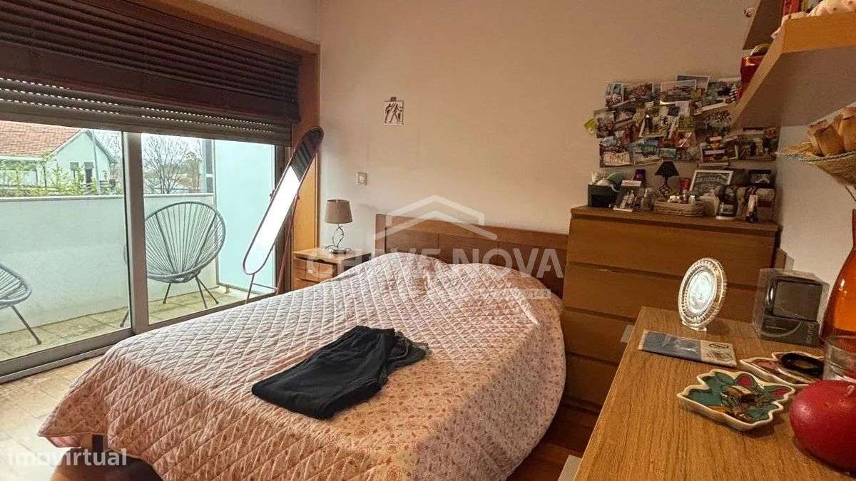 Moradia T3+1 a 200m de Santo Ovídio - Grande imagem: 5/15