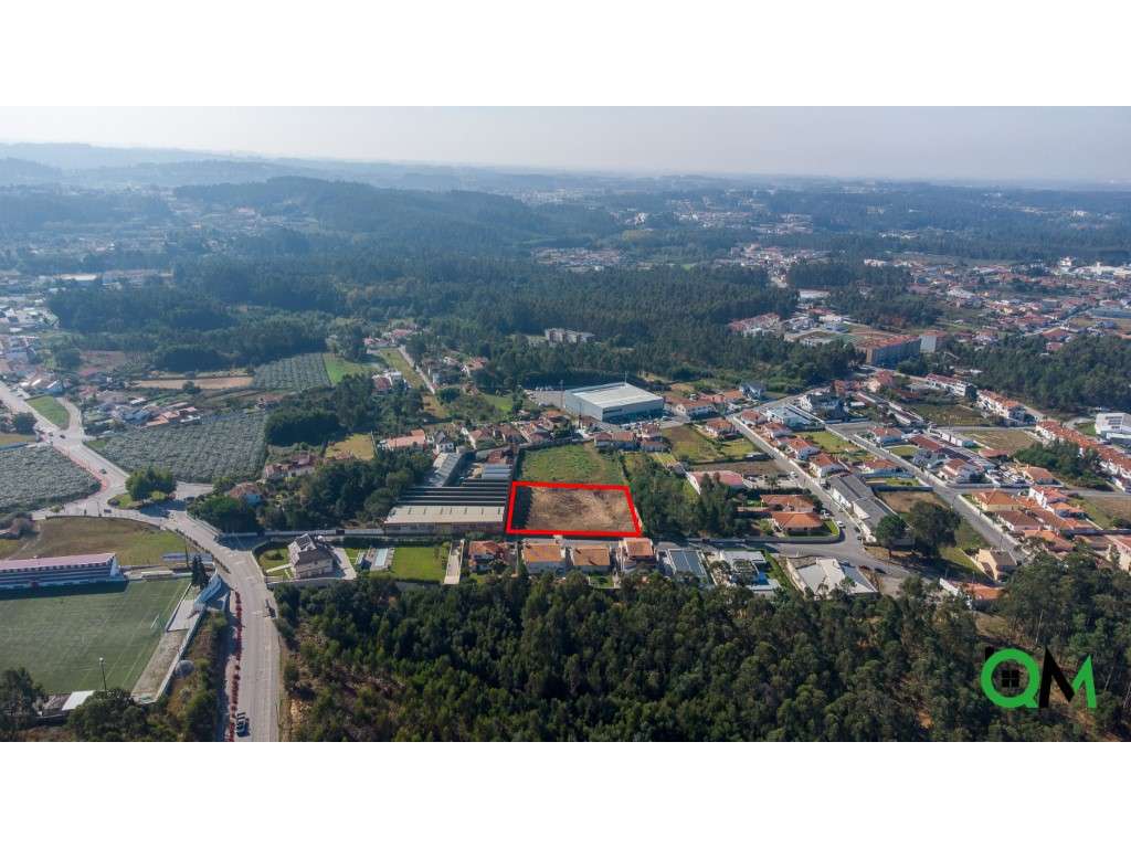 Terreno para Venda no centro de São João de Ver para construção de ...-10