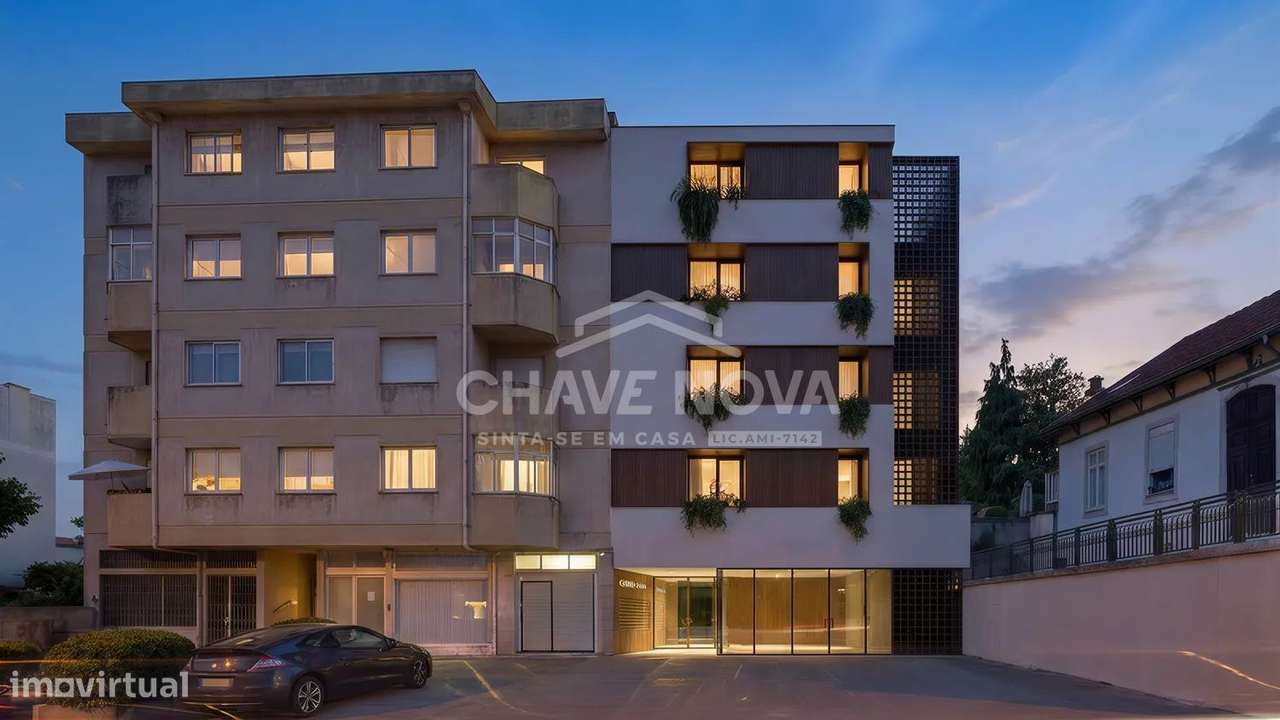 Apartamento " T0+1 " . Senhora da Hora - Brevemente . Prox. ao Metro .-6