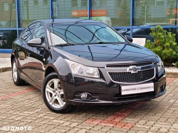 Chevrolet Cruze 1.6 LS - 11