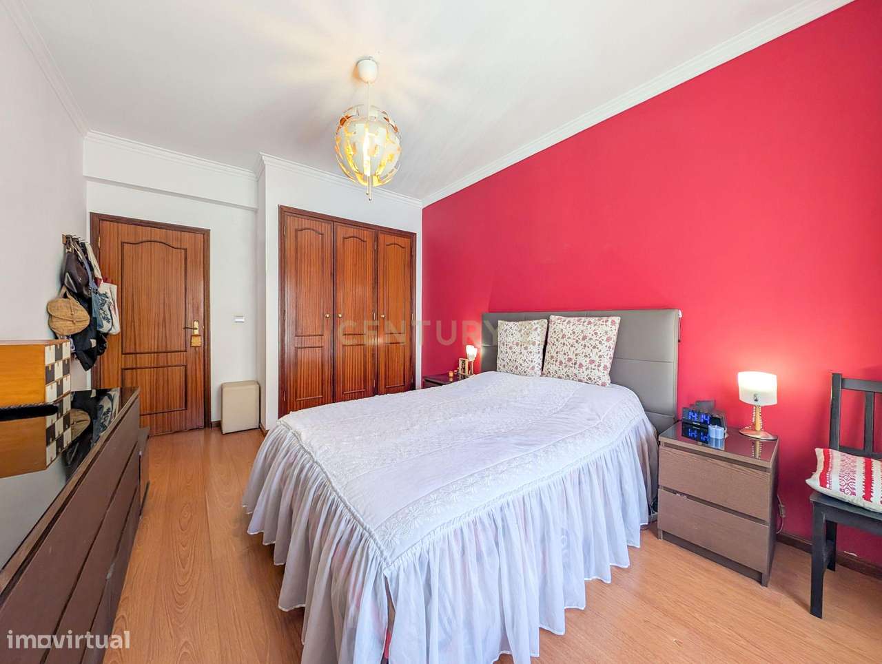 Apartamento de 3 assoalhadas em excelentes estado de conservação.-18
