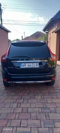 Volvo XC 60 D3 Momentum - 6