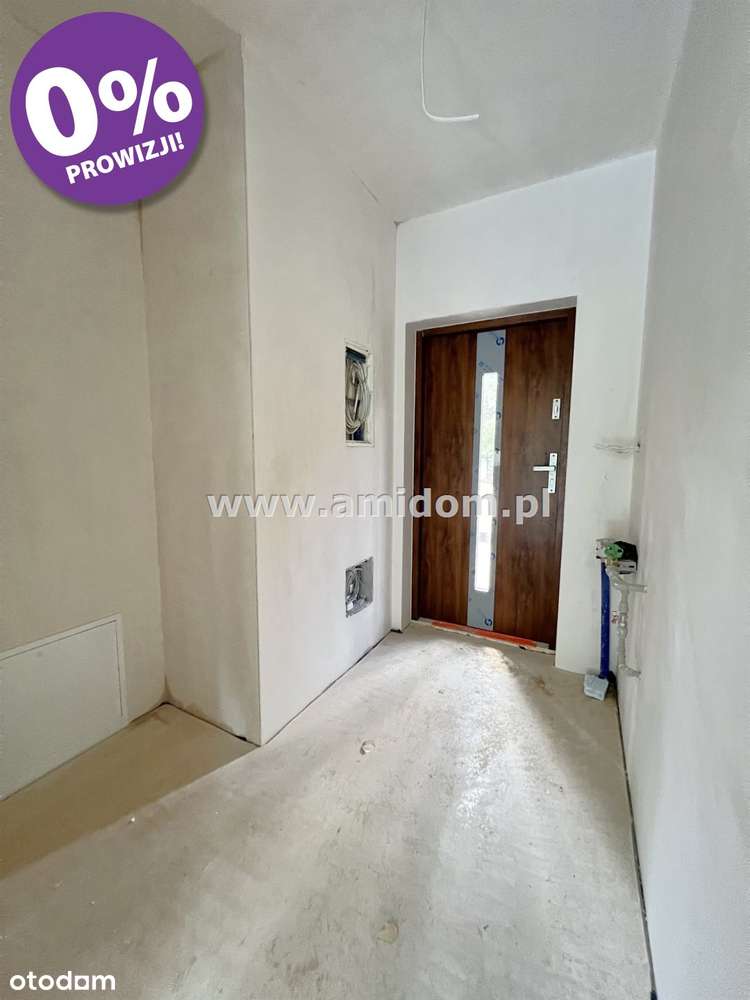 Idealna lokalizacja - tylko 600 m do stacji PKP-3