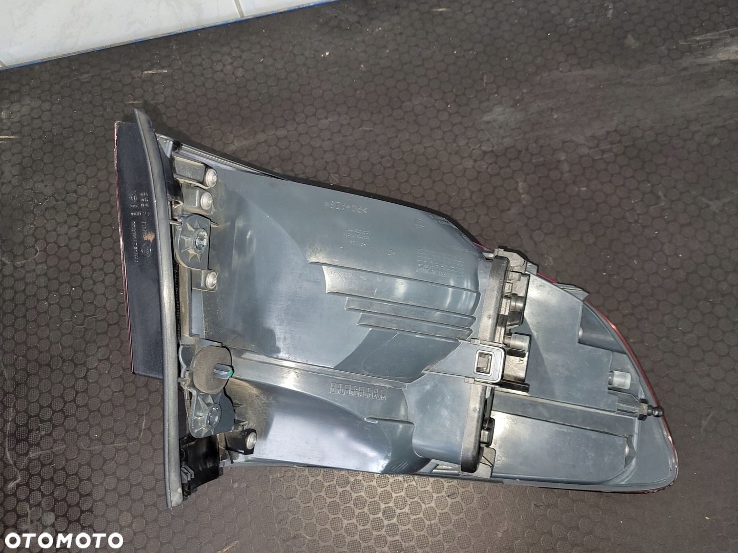 LAMPA PRAWY TYŁ BMW F34 728603806 - 4