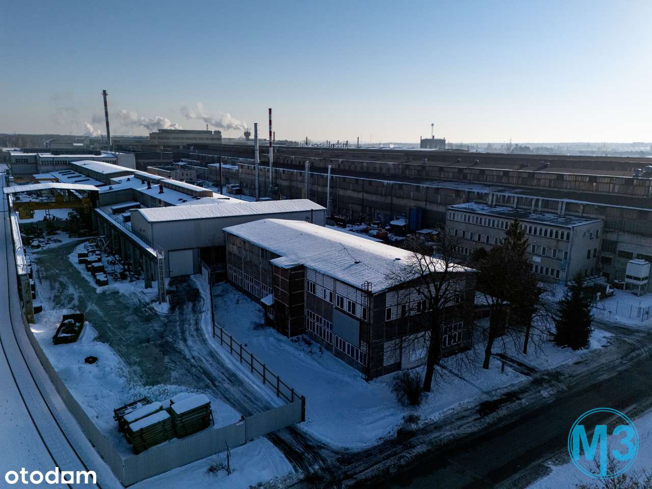 Tu produkcja ma sens – hala w przemysłowej części Stalowej Woli-2