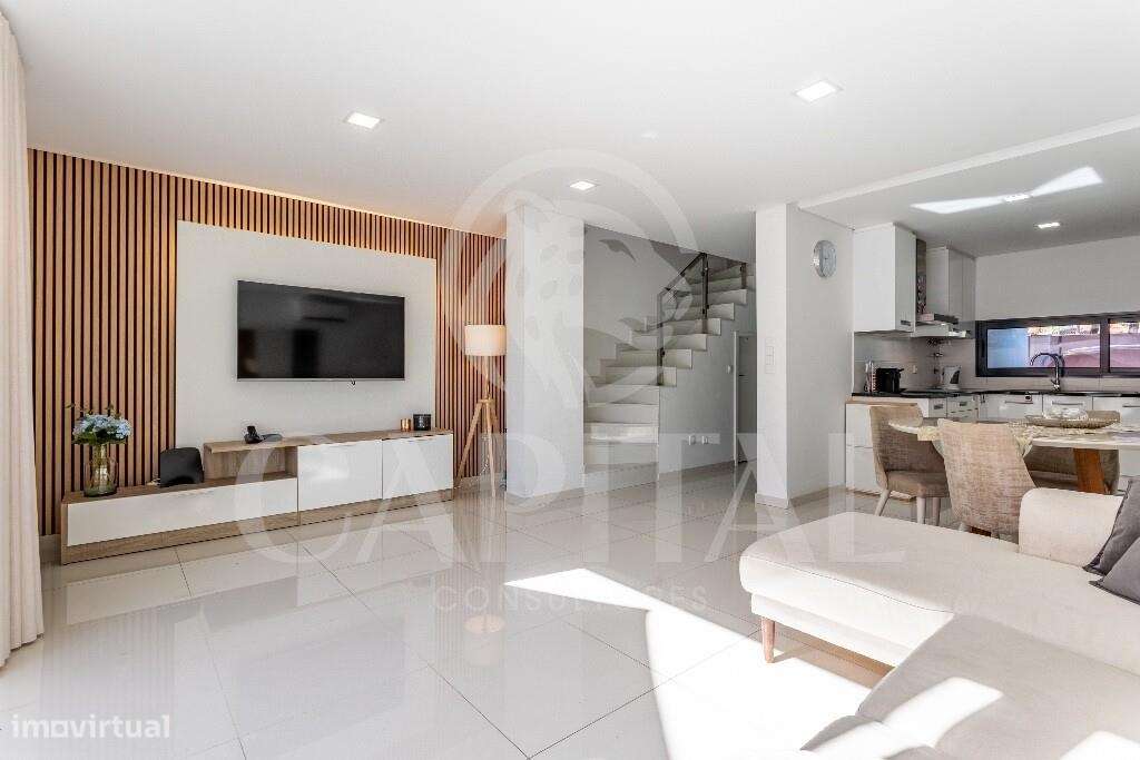 Moradia T3 - Foros de Amora-37