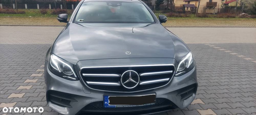 Mercedes-Benz Klasa E 220 d 4-Matic 9G-TRONIC - 3