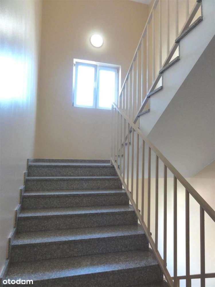 Budynek z 2002roku+garaż podziemny###-12