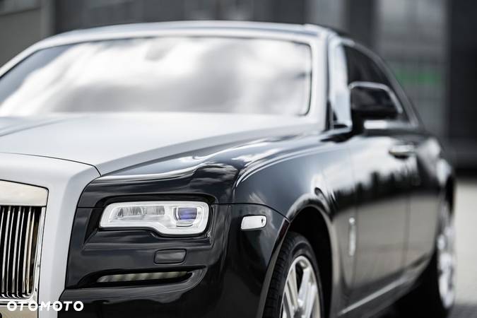 Rolls-Royce Ghost Black Badge - 20