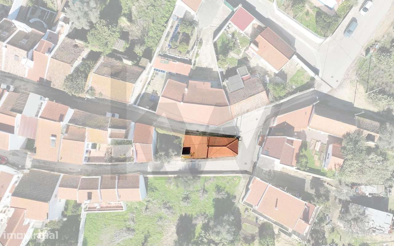 Casinha Rústica na Zona Histórica de Melides — Potencial, charme e vis-6