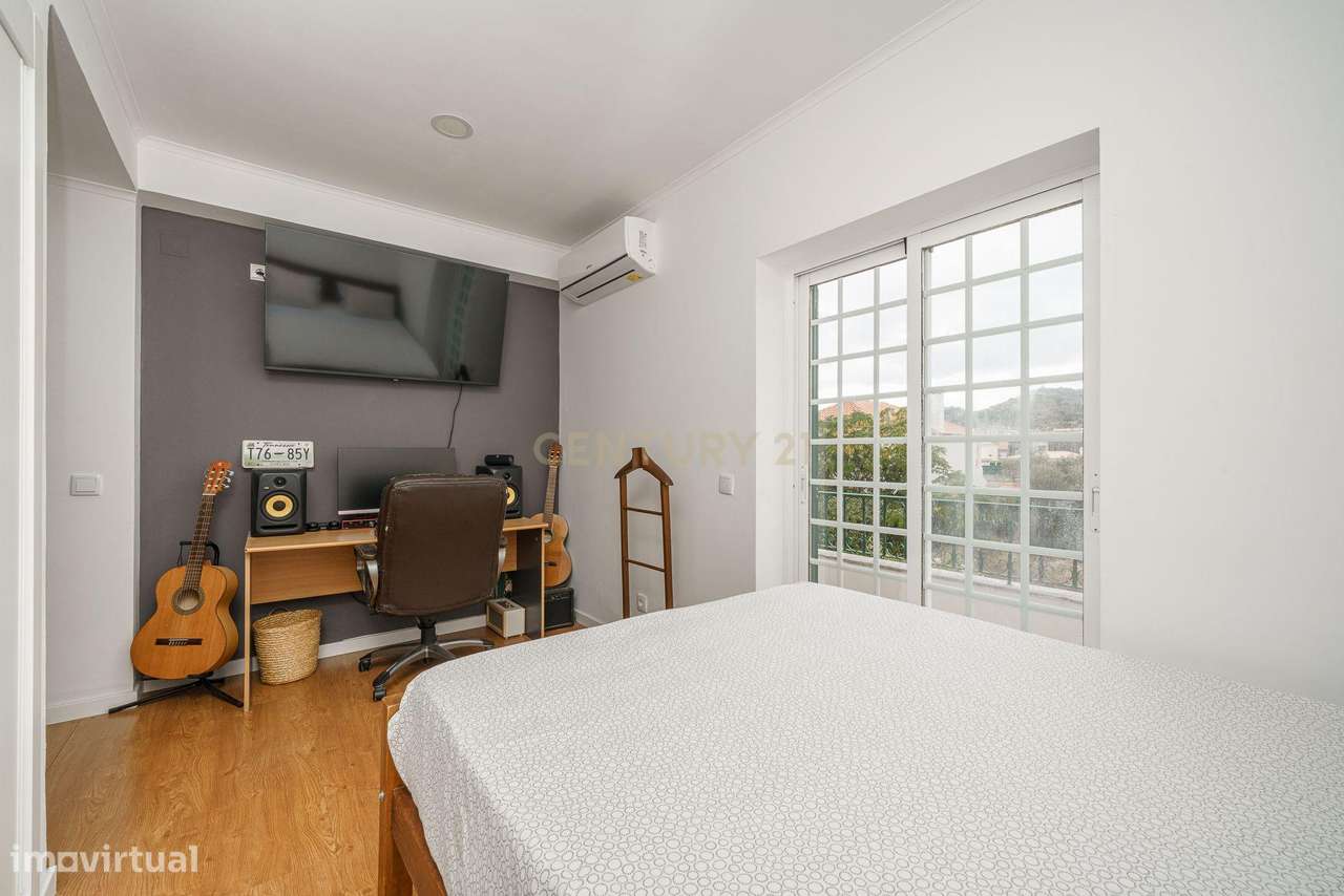 Moradia T5 de Charme com piscina, em Palmela. Conforto, Elegância e Fu-15