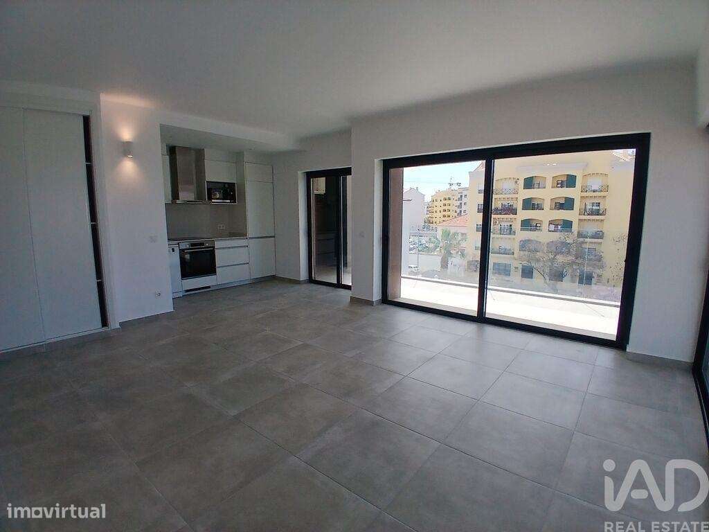 Apartamento T2 em Faro (Sé e São Pedro) de 120,00 m2 - Grande imagem: 2/7